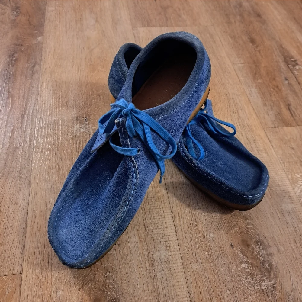 Clarks classic wallabee